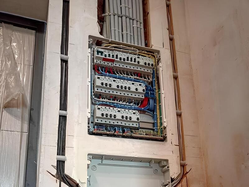 Электромонтажные работы Полтава